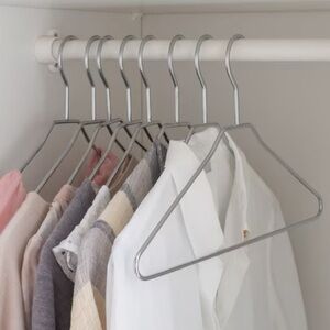 Free when bundled 8 plastic grip Hangers free with purchase nwot